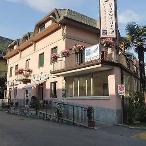 albergo-lario.it-lombardy.com/