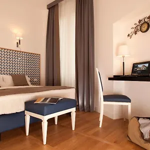 floris-hotel.it-romehotels.com/