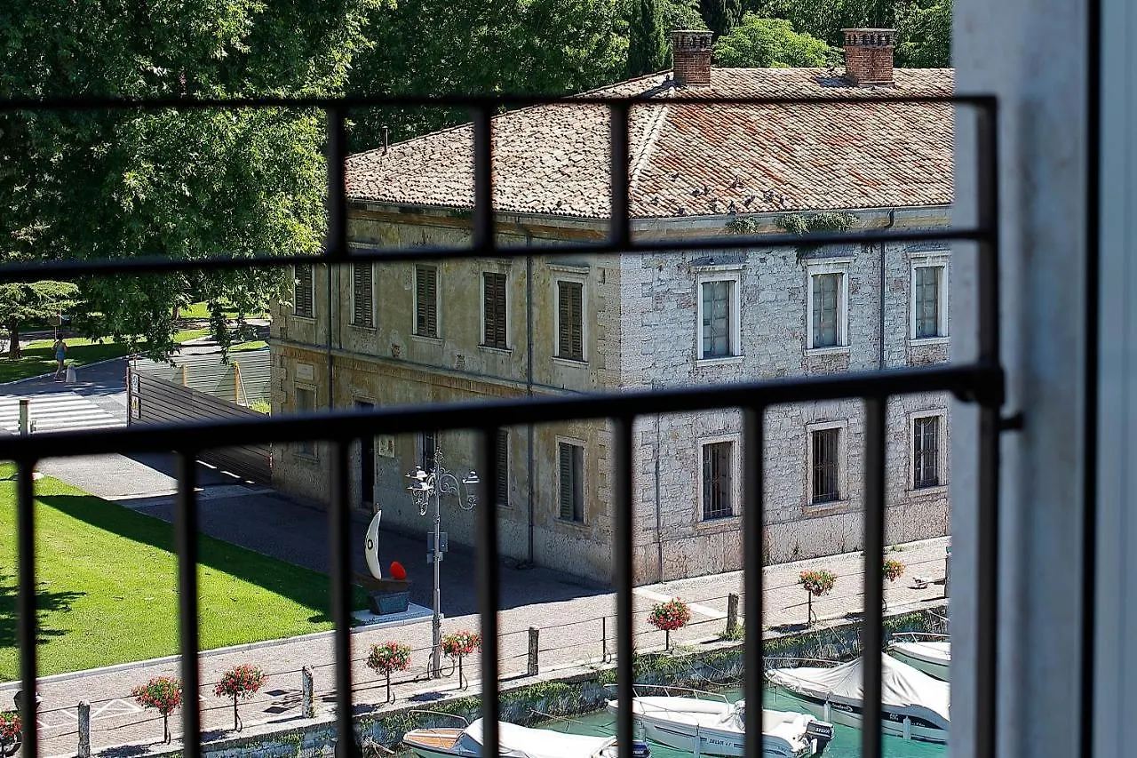 Hotel Bell'Arrivo By Dori Peschiera del Garda