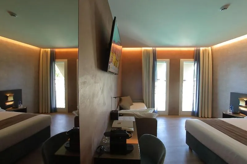 Hotel Bell'Arrivo By Dori Peschiera del Garda Italien